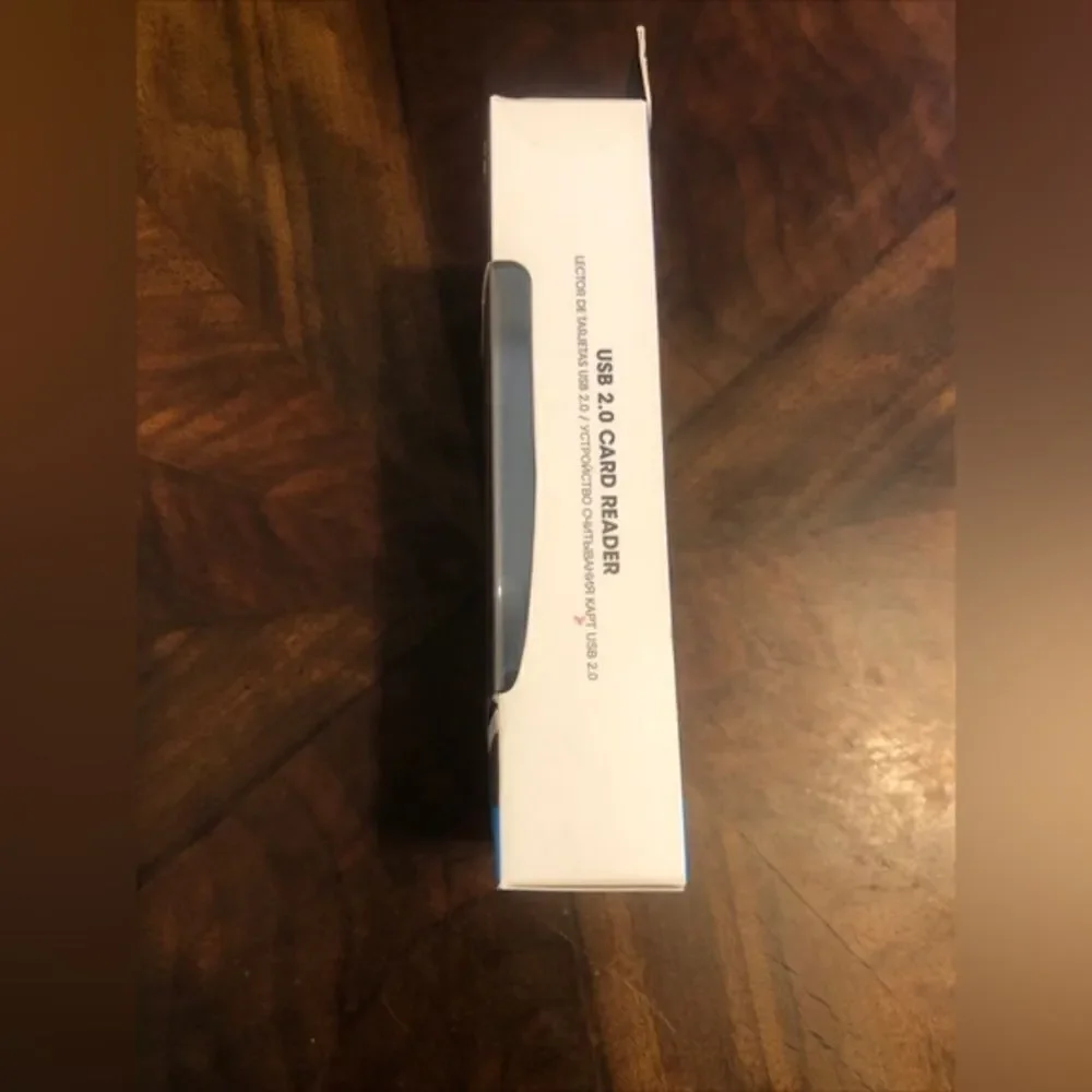 Flash card reader usb hub nwt - Picture 5 of 5